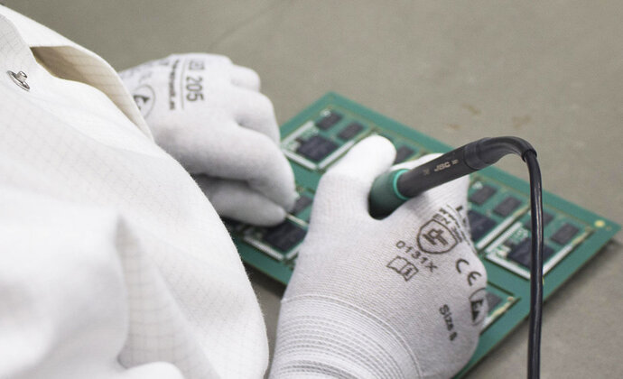 ml&s Manual soldering Banner